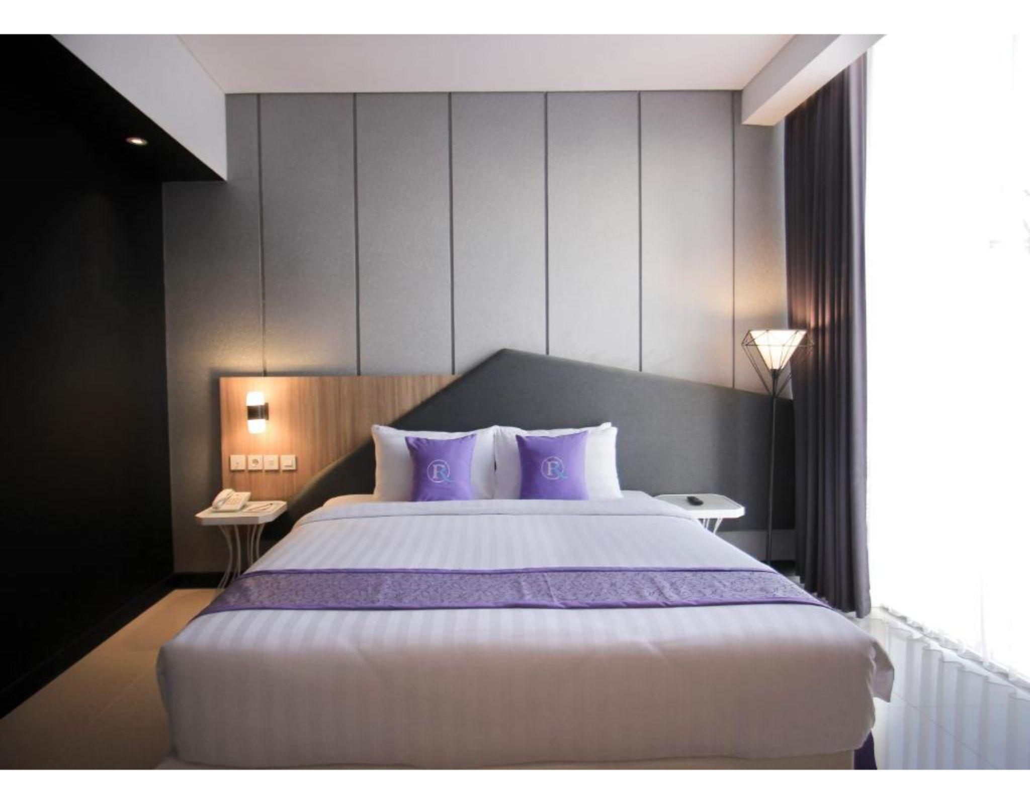 Forriz Hotel Джокякарта Екстериор снимка