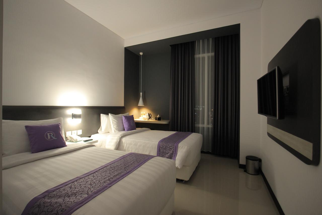 Forriz Hotel Джокякарта Екстериор снимка