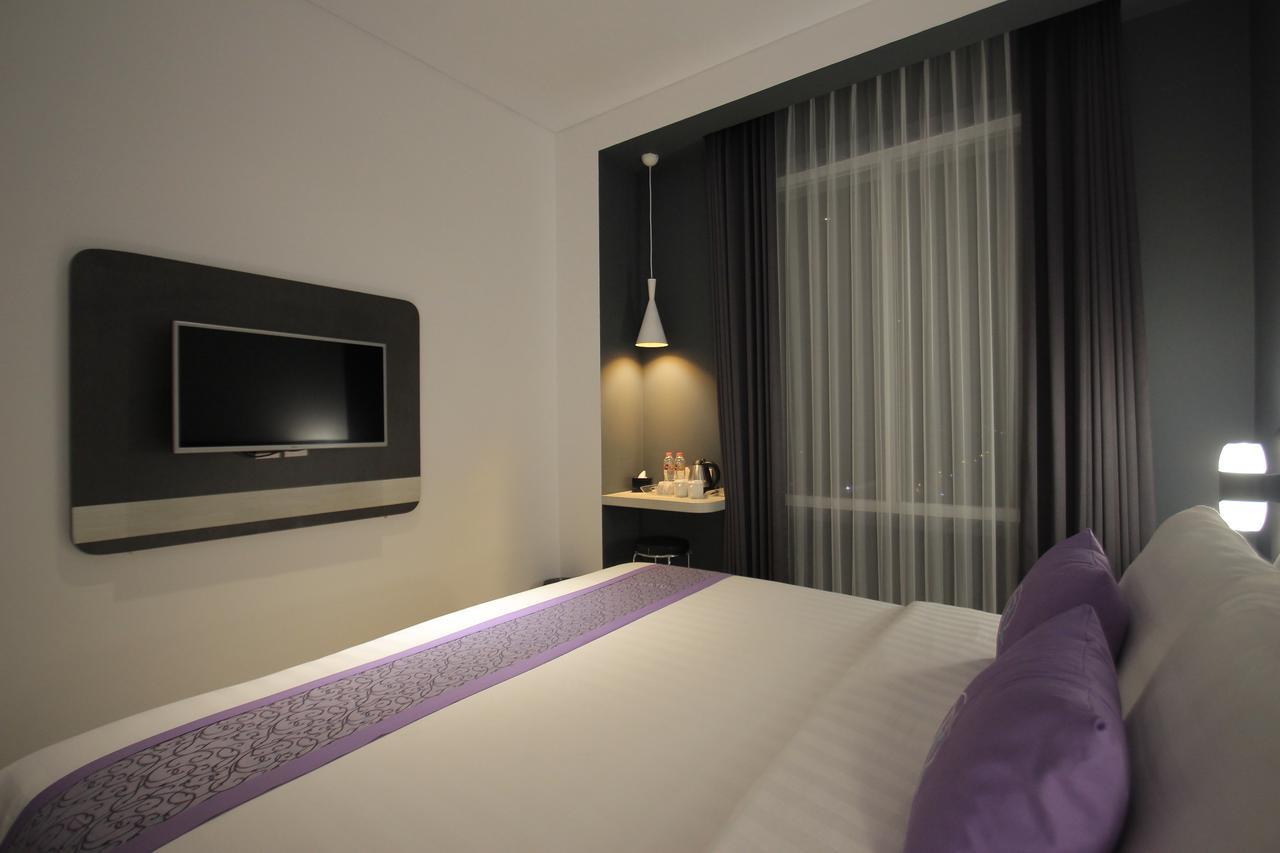 Forriz Hotel Джокякарта Екстериор снимка