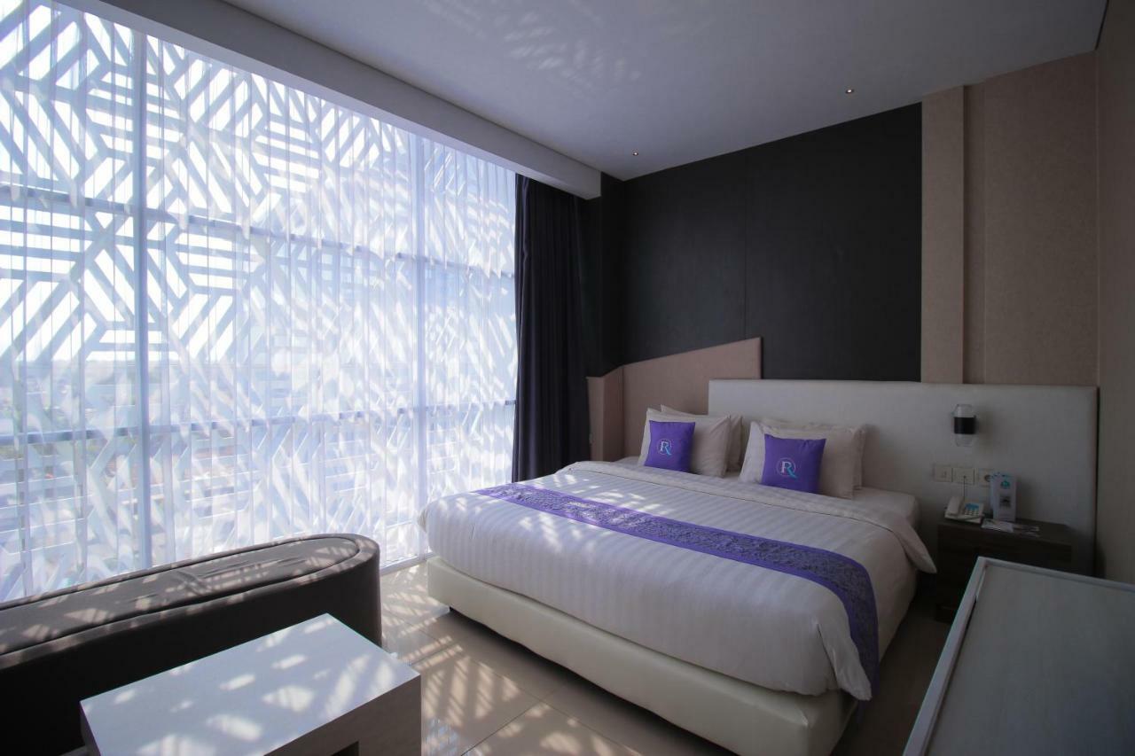 Forriz Hotel Джокякарта Екстериор снимка